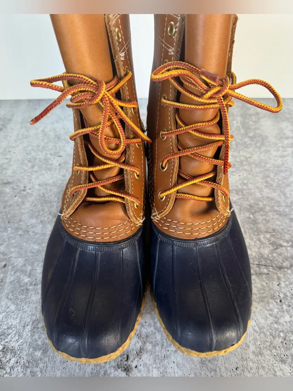 LL Bean Duck Boots Women's Size 8 Tan Blue Leather Chain Soles Maine USA 8”